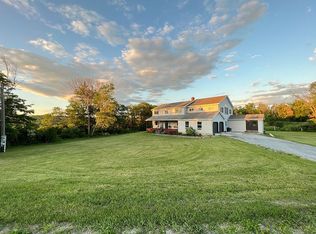 137 Field Rd, Ferrisburgh, VT 05456