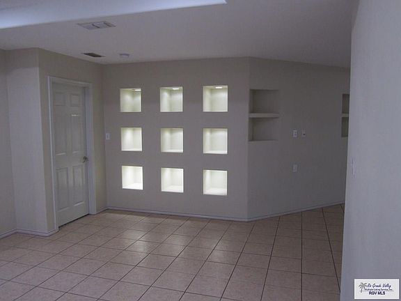 4th image of 3318 Brasilia Dr