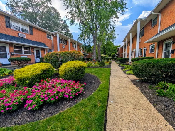 340 Woodlawn Ter APT F5, Collingswood, NJ 08108