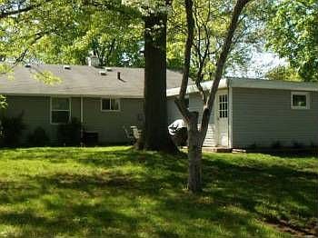 2nd image of 3136 Wilder Dr