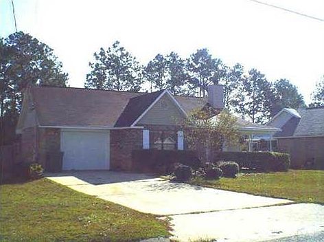 3rd image of 460 Peppertree Ter