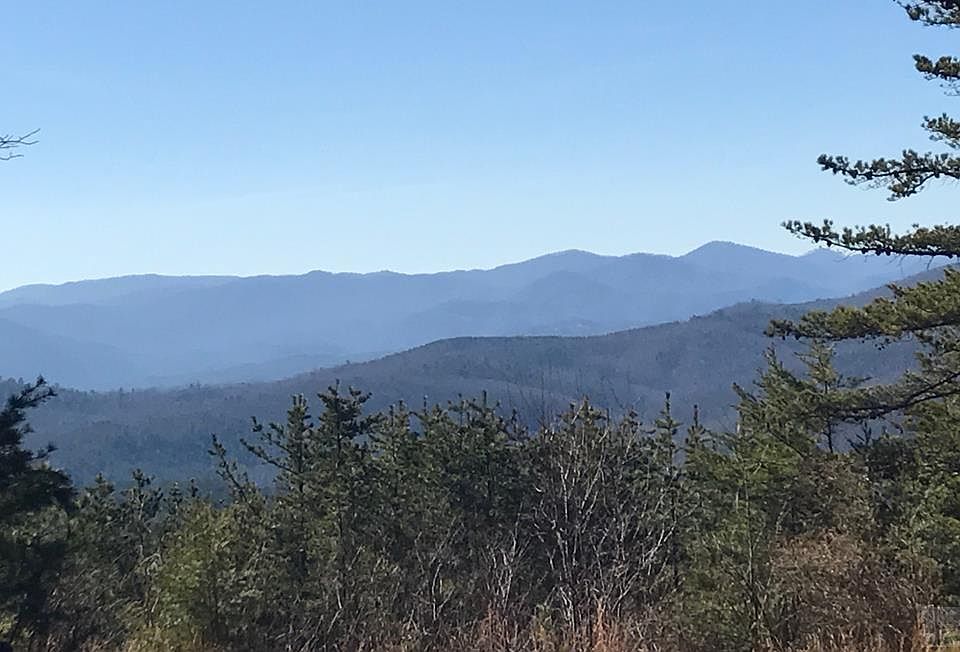 1st image of 3776-15 Skyline Dr