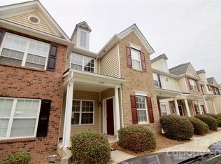 8733 Wandering Creek Way, Charlotte, NC 28227