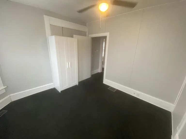 649 S Main St — Photo 7