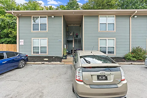5160 Linbar Dr Photo 1