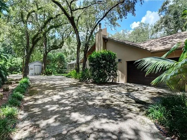 10890 SW 83rd Ave — Photo 15