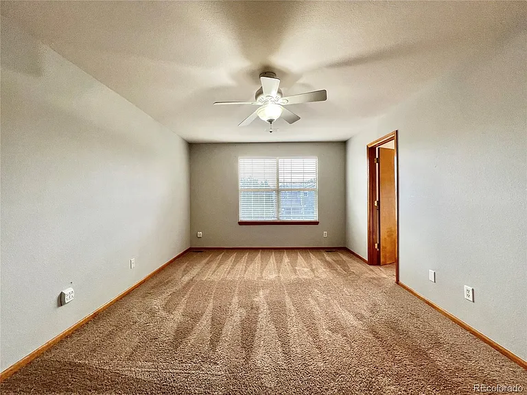 4265 Miners Candle Dr — Photo 9