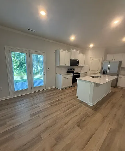 44 Berryville Dr — Photo 5