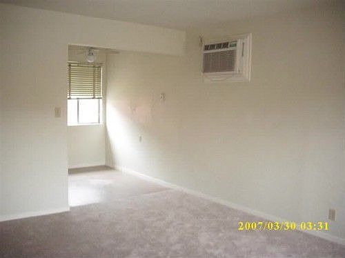 4th image of 1442 Telegraph Ave