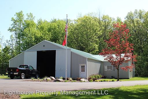 3rd image of 8909 Kraft Ave SE
