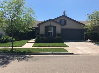 2092 Holt Dr, Lodi, CA 95242