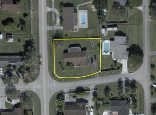 16141 SW 282nd St, Homestead, FL 33033