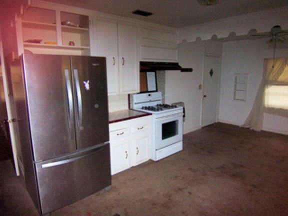 4th image of 1113 E Angelina St