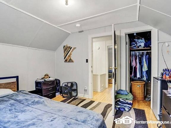 4th image of 3036 Iglehart Ave