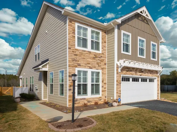 Montgomery - Villa Home, Bluegrass Glen Plan, Bluegrass Glen at Chickahominy Falls