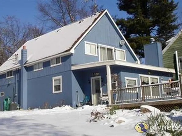 1870 Lakeside Dr, Tipton, MI 49287