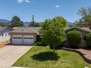 3124 Cardenas Dr NE, Albuquerque, NM 87110