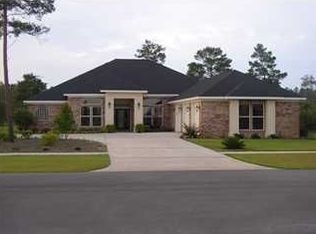 125 Double Eagle Ct, Freeport, FL 32439