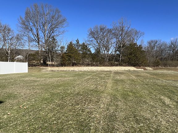 5th image of 618 Davenport Dr Lot 403