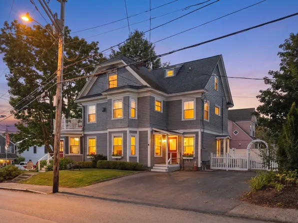 2 Elm Street, Kennebunkport, ME 04046
