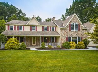 10 Far View Rd, Chalfont, PA 18914