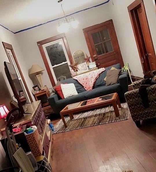 2nd image of 7460 Ridge Rd