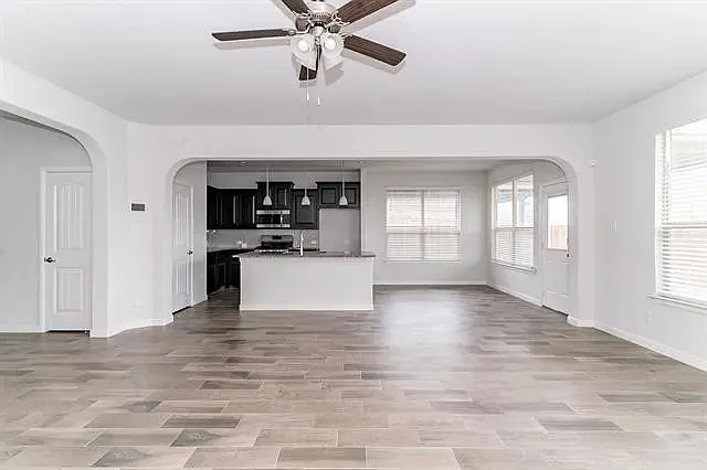 9441 Belle River Trl — Photo 2