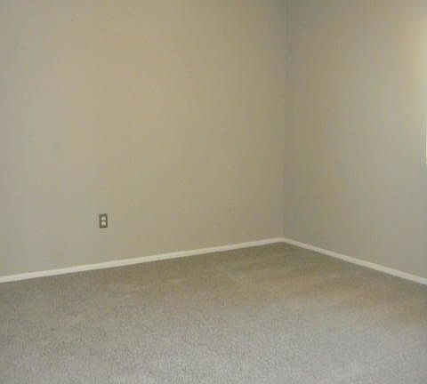 5th image of 3315 W Loma Ln Unit 1