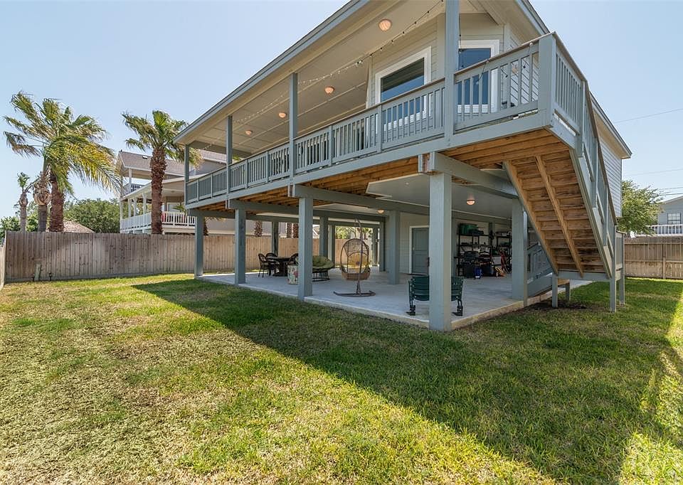 1st image of 12828 E Conquistador Dr