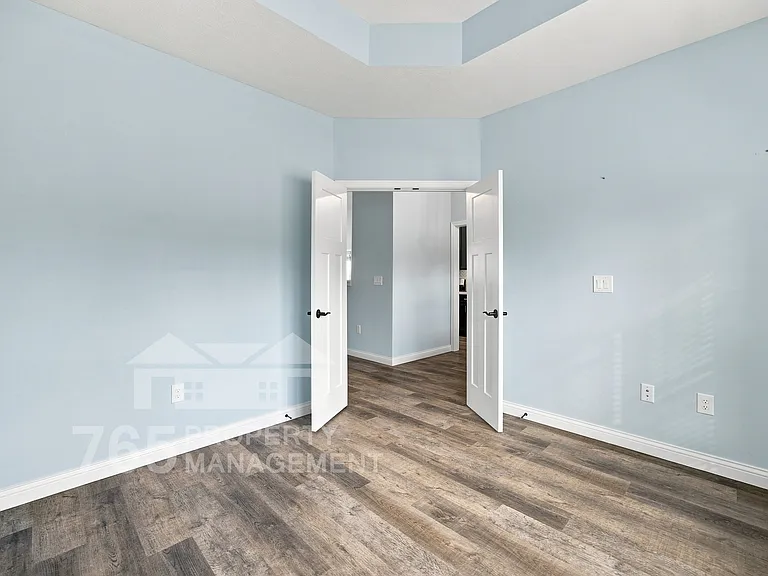 1912 Mud Creek Ct W — Photo 5