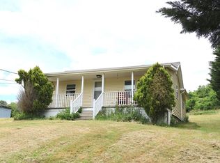 884 Eagle Bottom Rd, Fries, VA 24330