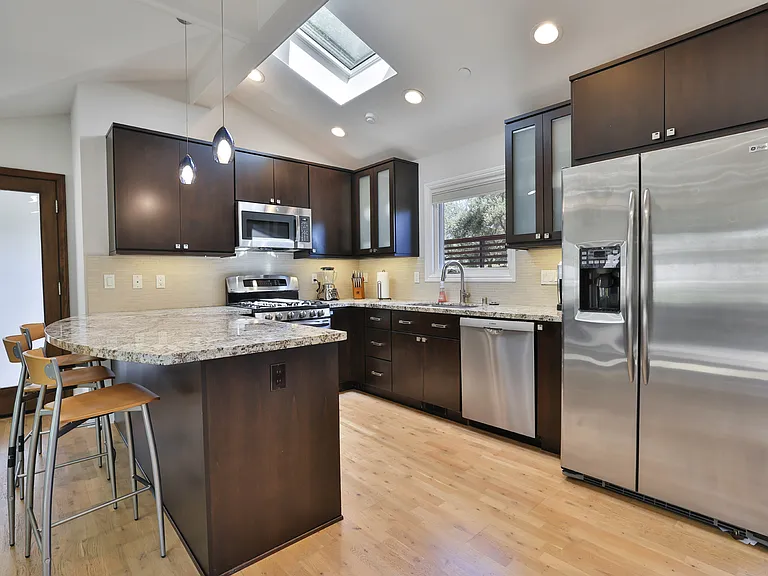 1705 Granger Ave — Photo 12