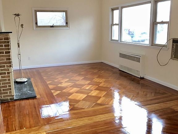 5th image of 7503 164th St #1