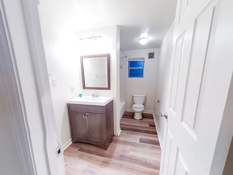 1617 Atkamire Dr — Photo 13