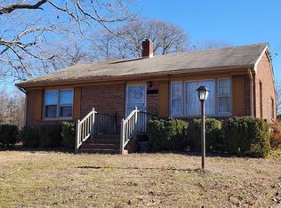 202 Stephens St, Roanoke Rapids, NC 27870