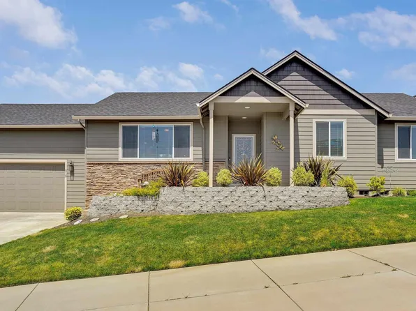 515 NW Perkins Ct, Dallas, OR 97338