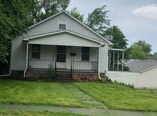 613E E Thompson St, Maryville, MO 64468