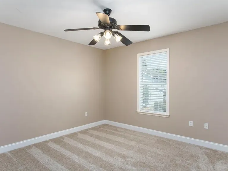 4010 Savannah St #C — Photo 11