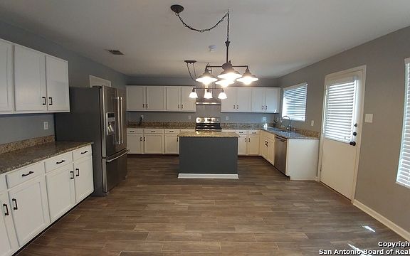 3rd image of 11730 Deer Oak Run