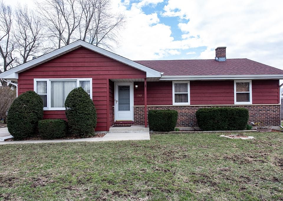 1st image of 1303 Macarthur Dr
