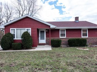 1303 Macarthur Dr, Waukegan, IL