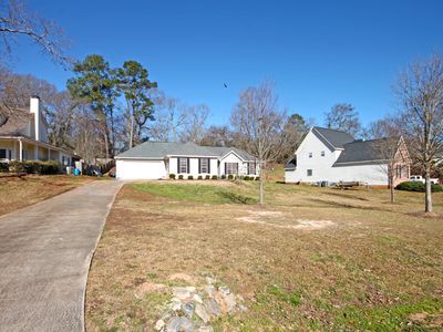 208 Hunters Chase, Byron, GA, 31008