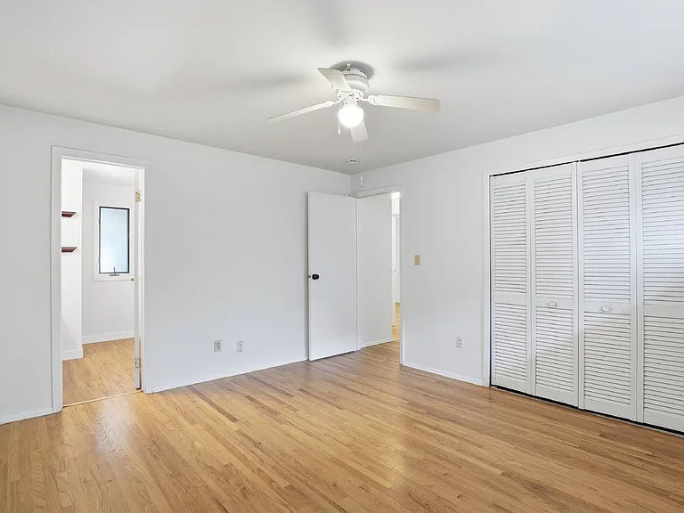 3260 E Maplewood Ave — Photo 26