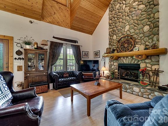 2nd image of 54 Barnwood Way