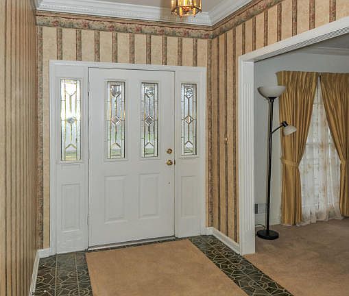 5th image of 10809 Tattenham Ln