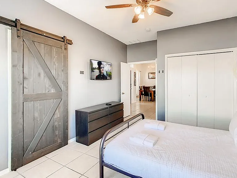101 Bloomingdale Dr — Photo 29