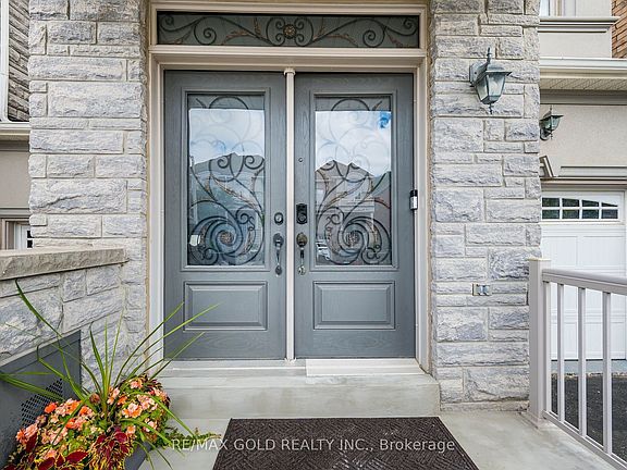 3rd image of 80 Bristlewood Cres