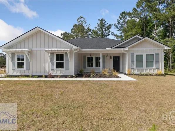 1681 Ashantilly Dr, Darien, GA 31305