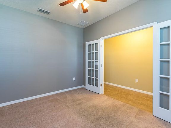 4th image of 7421 Azalea Cove Cir