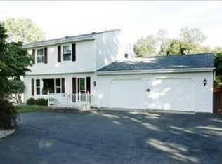 28606 E Red Arrow Hwy, Paw Paw, MI 49079